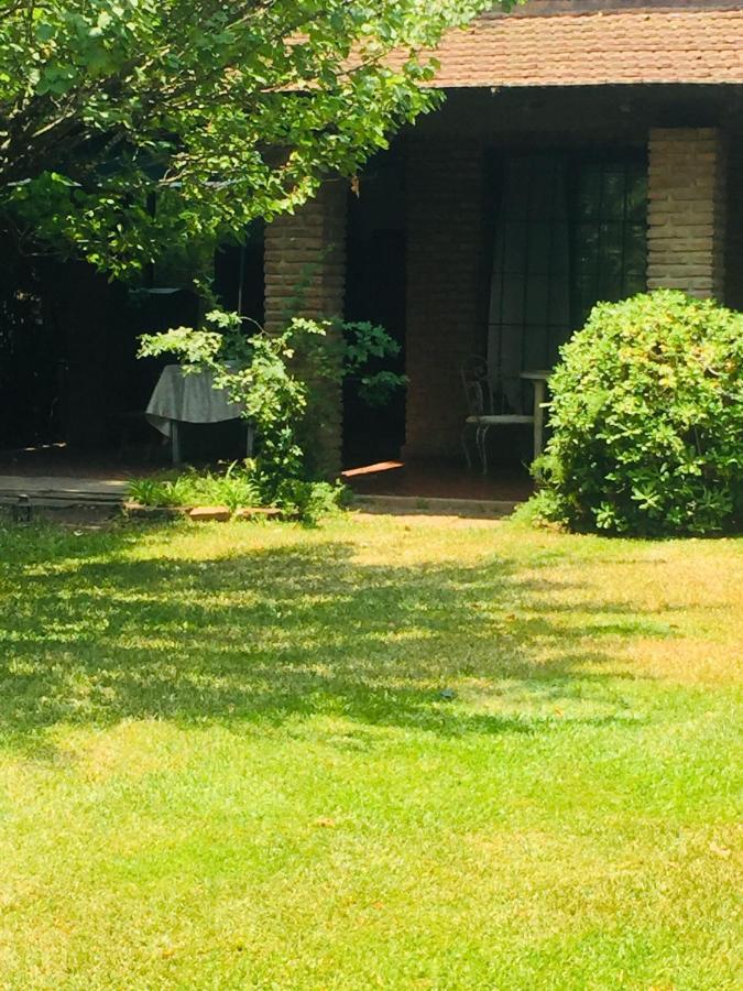 Casa De Huespedes El Trebol De Ezeiza Guest House La Union Ngoại thất bức ảnh